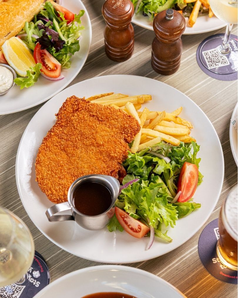 CHICKEN SCHNITZEL