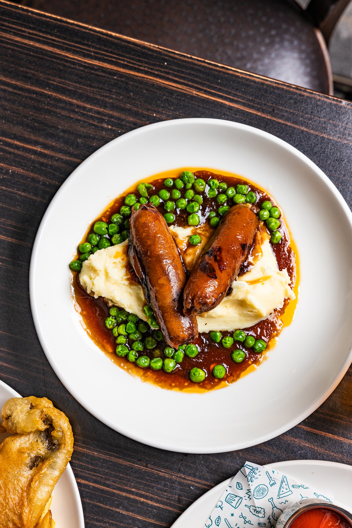 BANGERS & MASH